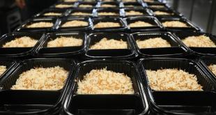 مبادرات طبخ للنازحين.. بسعر الكلفة