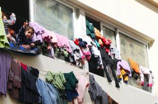 سوء إدارة ملف النزوح: مراكز بسمنة وأخرى بزيت